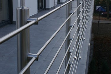 montaż balustrad
